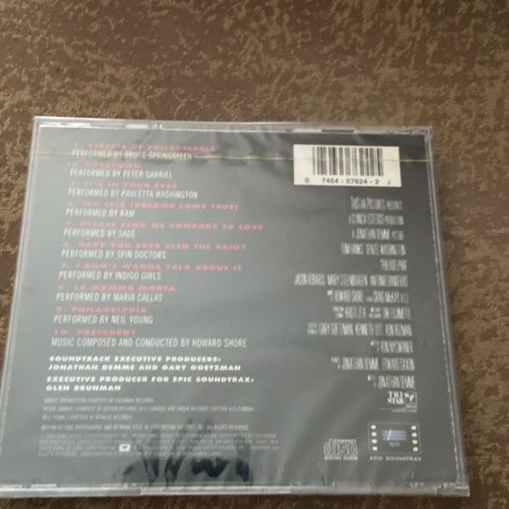 ⭐️🆓 CD- Philadelphia - Picture 2 of 2